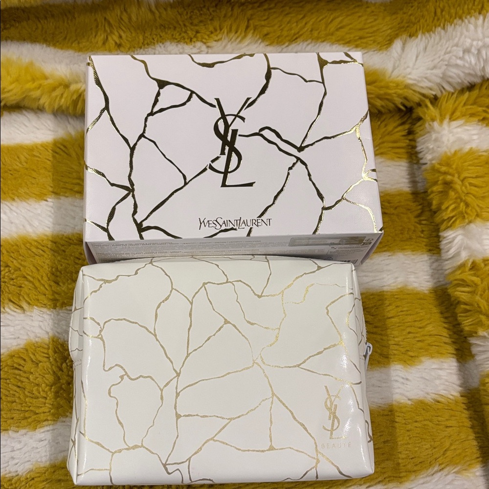 YSL Gift Set - Picture 3 of 15